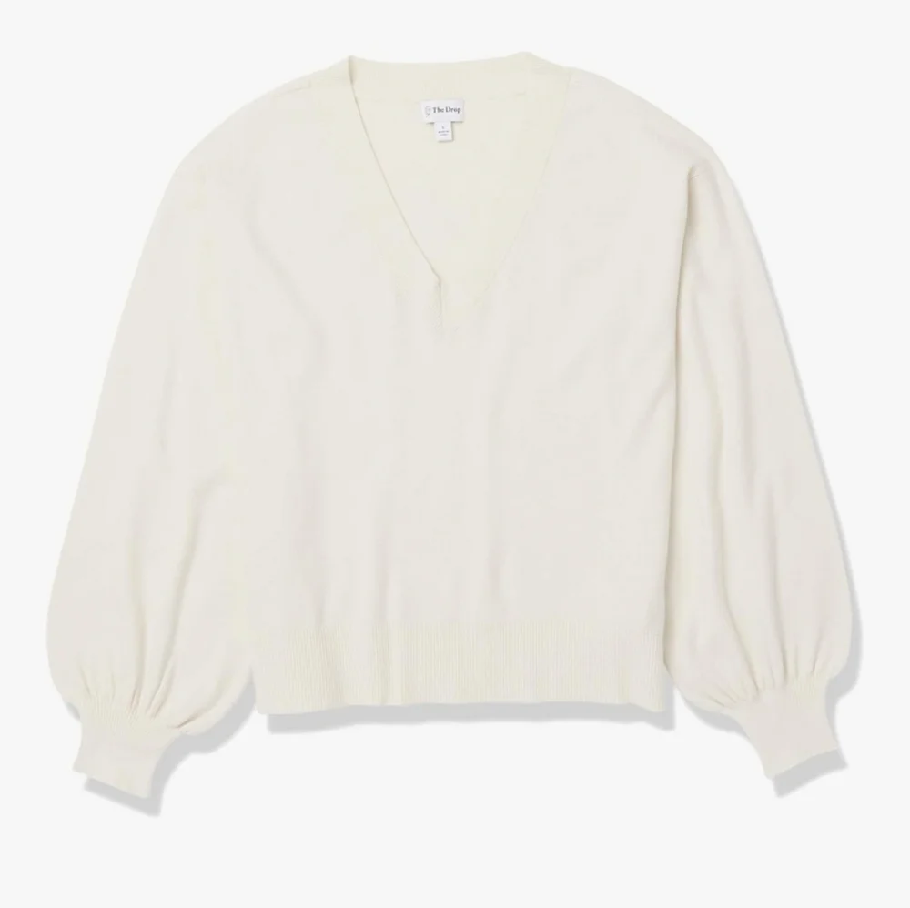 The Drop Women's Mia Bell-Sleeve Deep V-Neck Supersoft Sweater LOT OF TWO Sz M - Picture 4 of 10